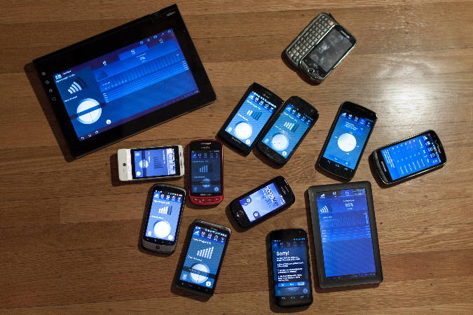 picture of many android phones representing fragmentation